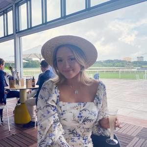 Meet your Posher, Erin